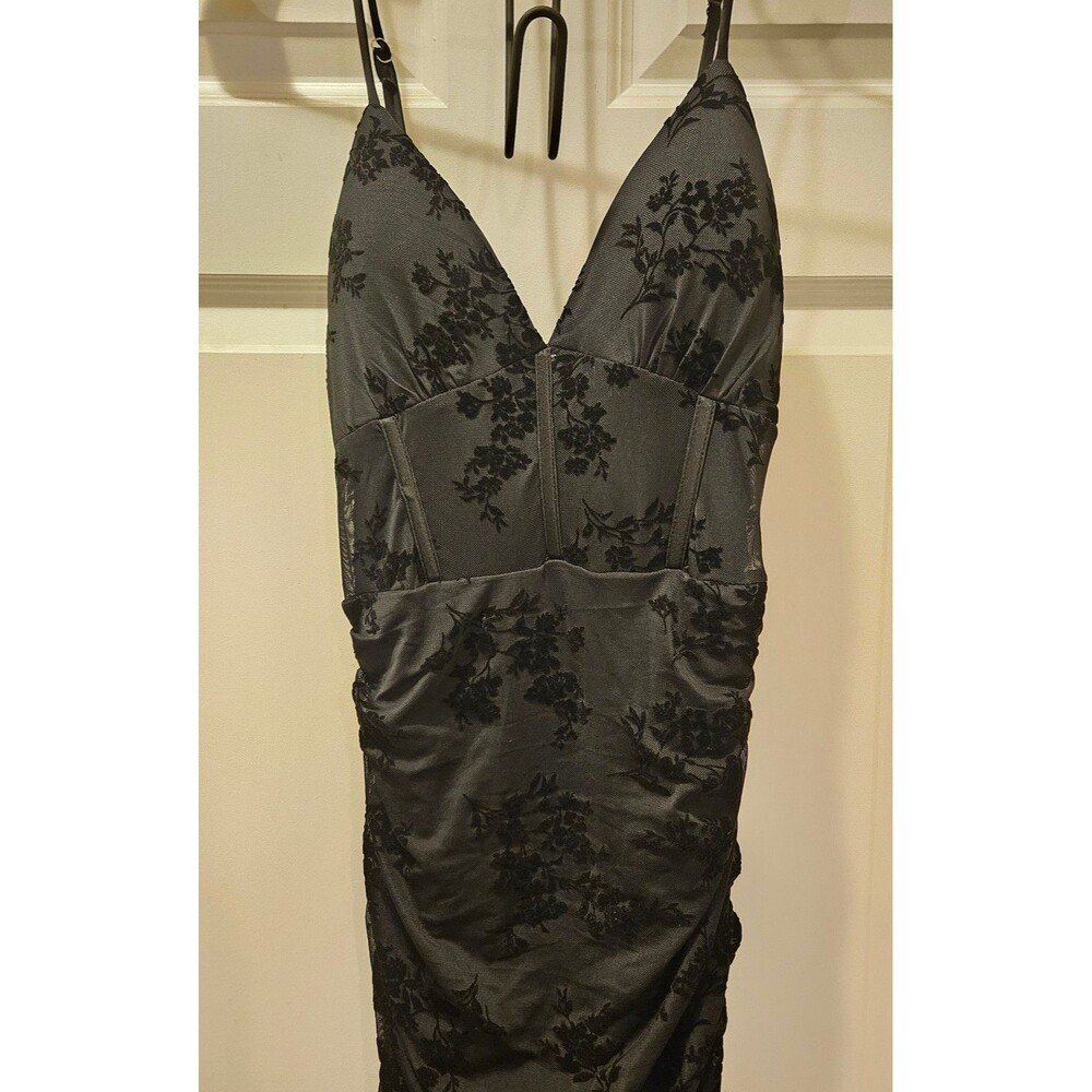 Sexy Sleek Little Black Dress Windsor Women's Medium Lace Formal Wear Prom